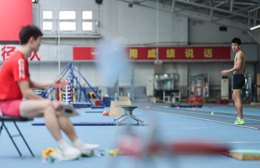 pp体育解密国米与米兰的战术之道